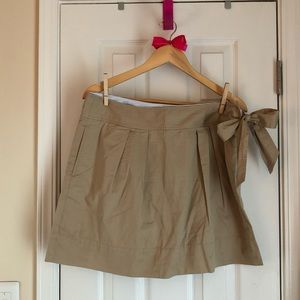 Vineyard Vines Khaki Skirt